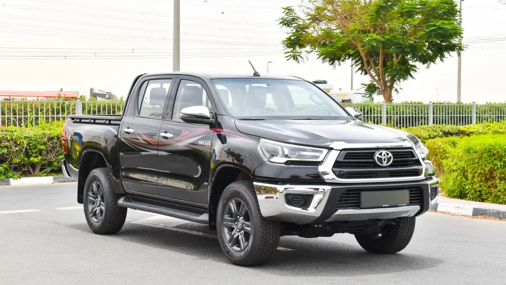 2023-toyota-hilux-sr5-gcc-burgundy-1