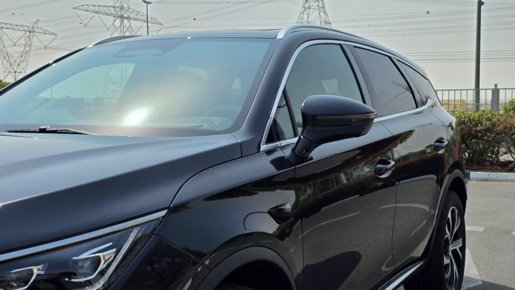 BYD TANG DM-i (Black)