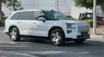 ZEEKR 9X Ultra (White)