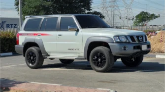 Nissan Patrol Super Safari (White Beige 110k)