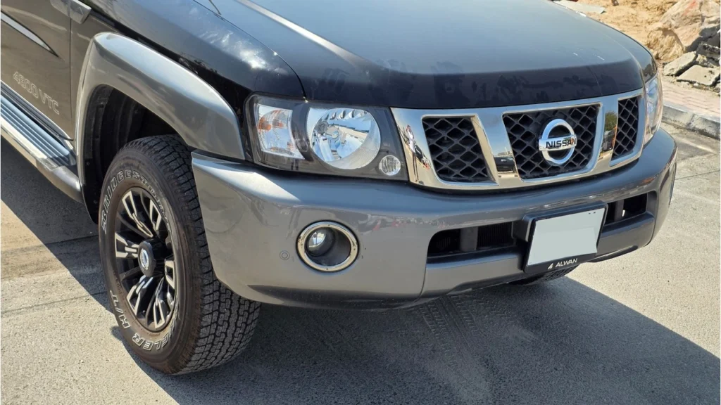 Nissan Patrol Super Safari Oustoura Edition (Black Red)