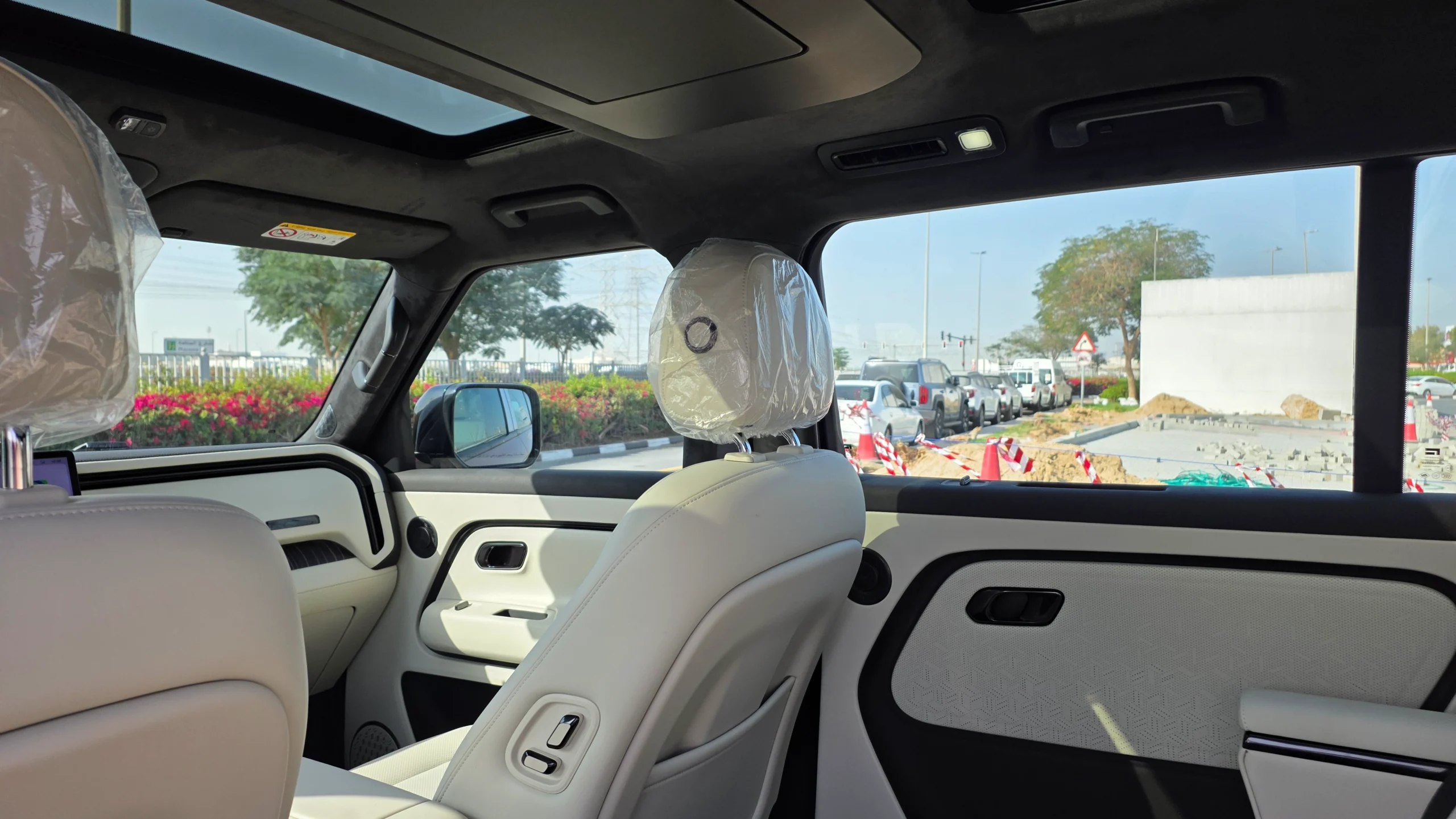 Rox Vip Gold Color ROX ADAMAS VIP (Gold White) for Sale | Alwan