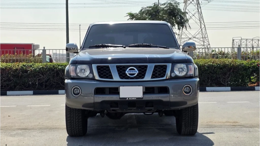 Nissan Patrol Super Safari Oustoura Edition (Black Red)