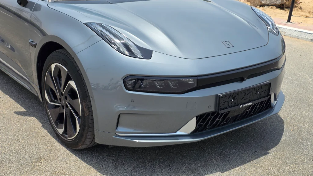 ZEEKR 001 RWD (Grey)