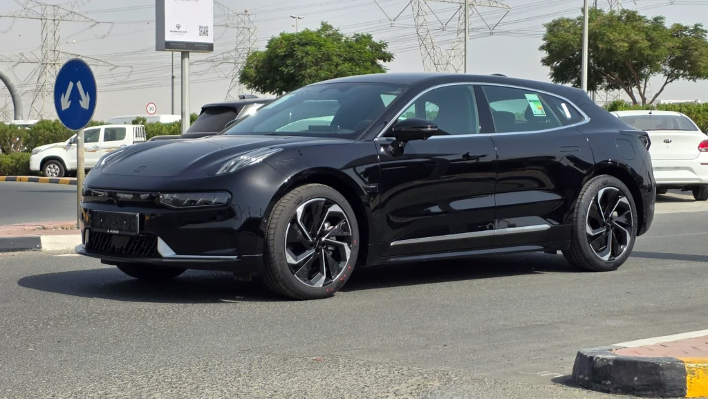 ZEEKR 001 Long Range RWD (Black)