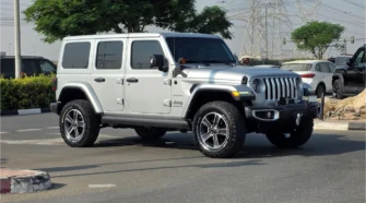 JEEP Wrangler Sahara (Silver)